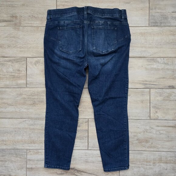 Torrid Bombshell Skinny Jeans Women's Premium Stretchy Dark Wash Shaping 18S - Picture 2 of 6